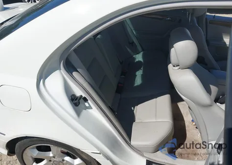 2007 Mercedes-Benz C 230 Sport z USA, uszkodzony, nr VIN WDBRF52H97F916266